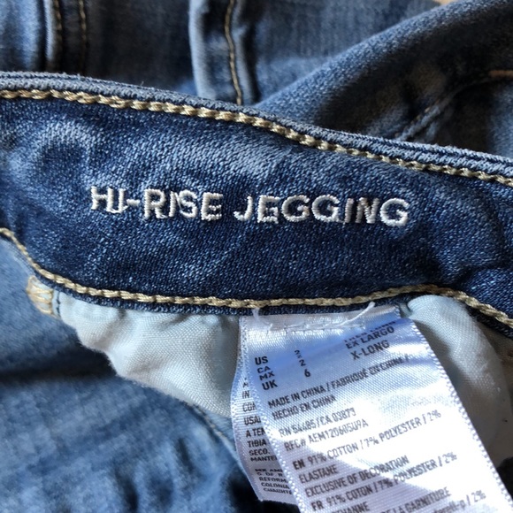 American Eagle Jeans - Picture 5 of 9